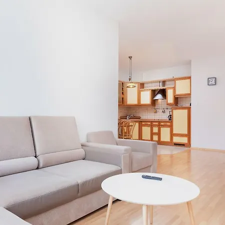 Daire Park Side 2 Arciszewskiego By Jantar *